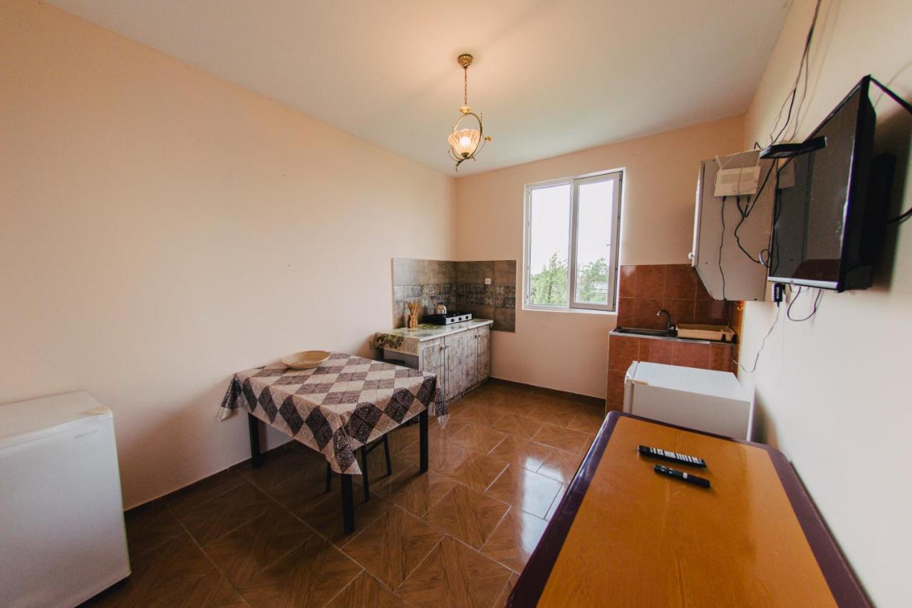 Nika Inn Koboeleti Buitenkant foto