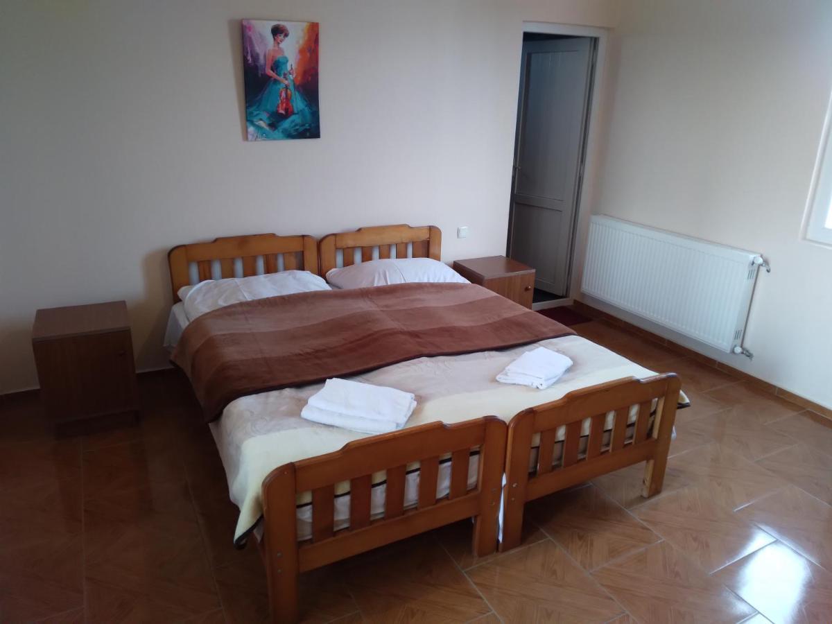 Nika Inn Koboeleti Buitenkant foto