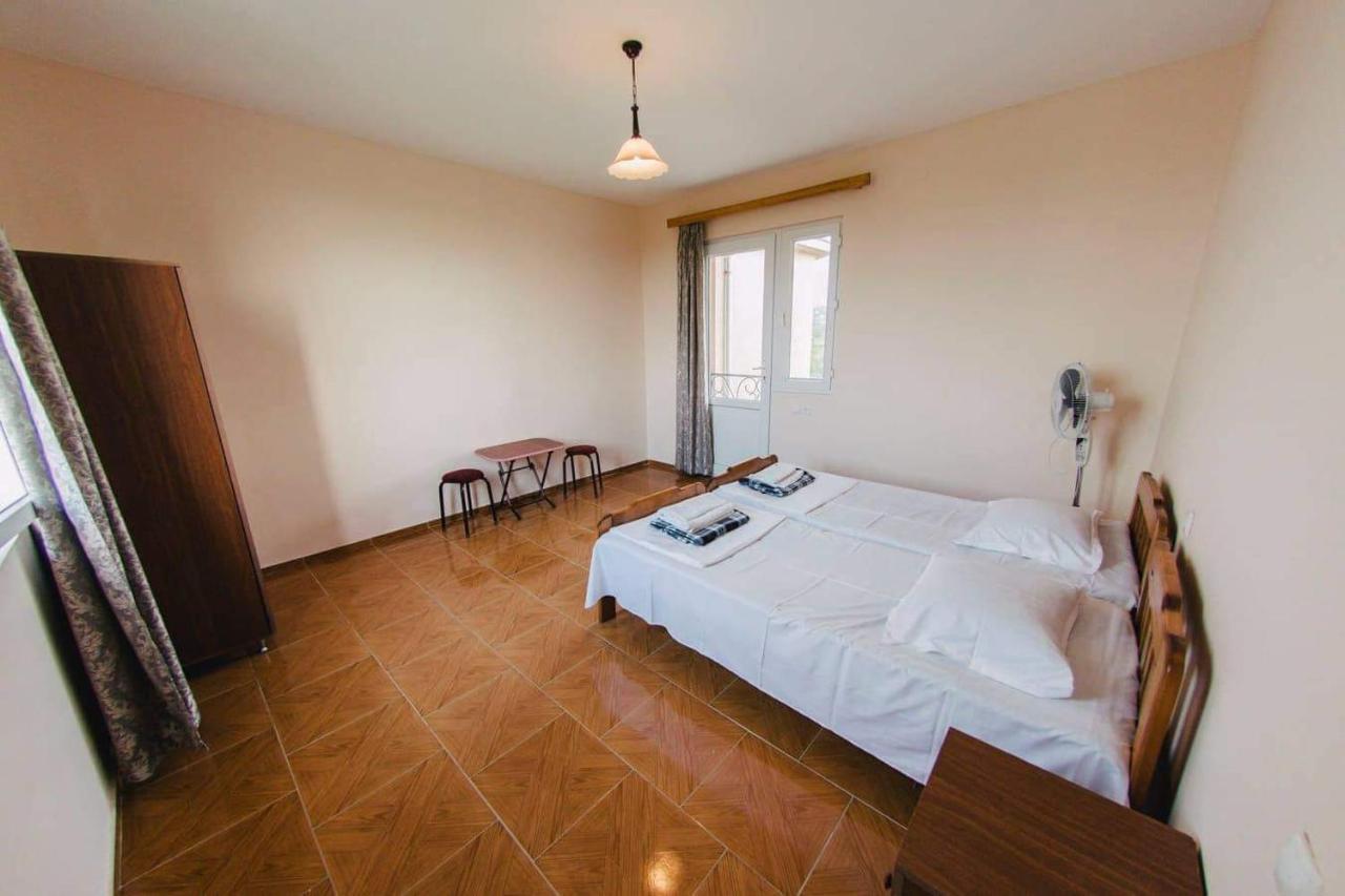 Nika Inn Koboeleti Buitenkant foto