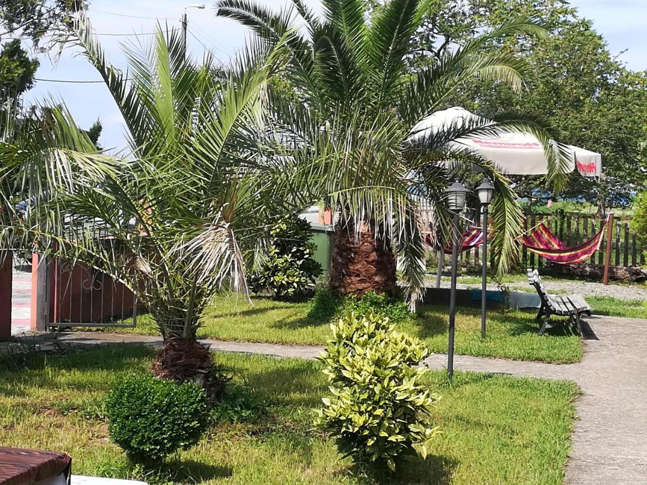 Nika Inn Koboeleti Buitenkant foto